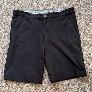 Men’s Greg Norman Black Golf Shorts - size 36